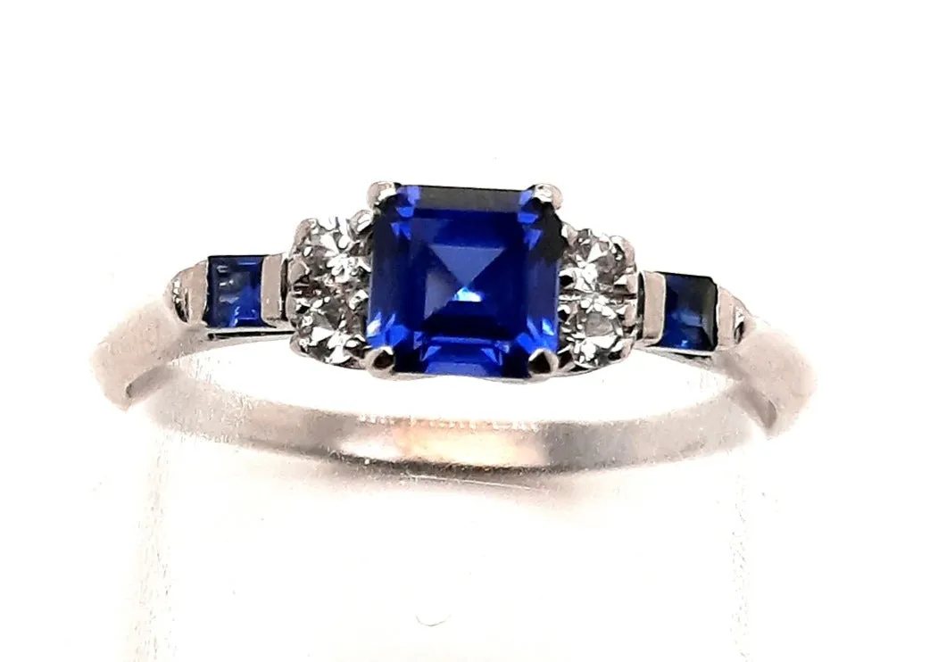 9ct White Gold Synthetic Sapphire & Spinel Ring