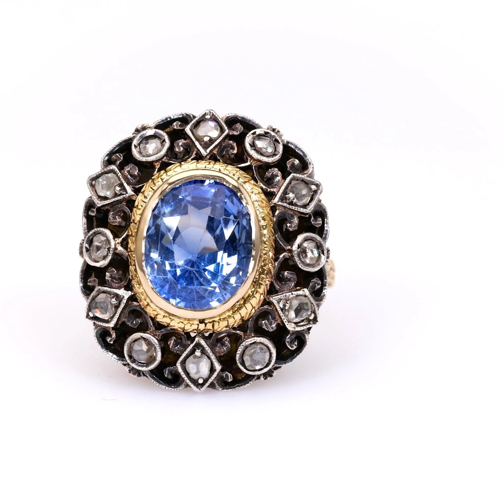 Antique IGI Ceylon No Heat Sapphire and Diamond 18k Yellow Gold Silver Ring