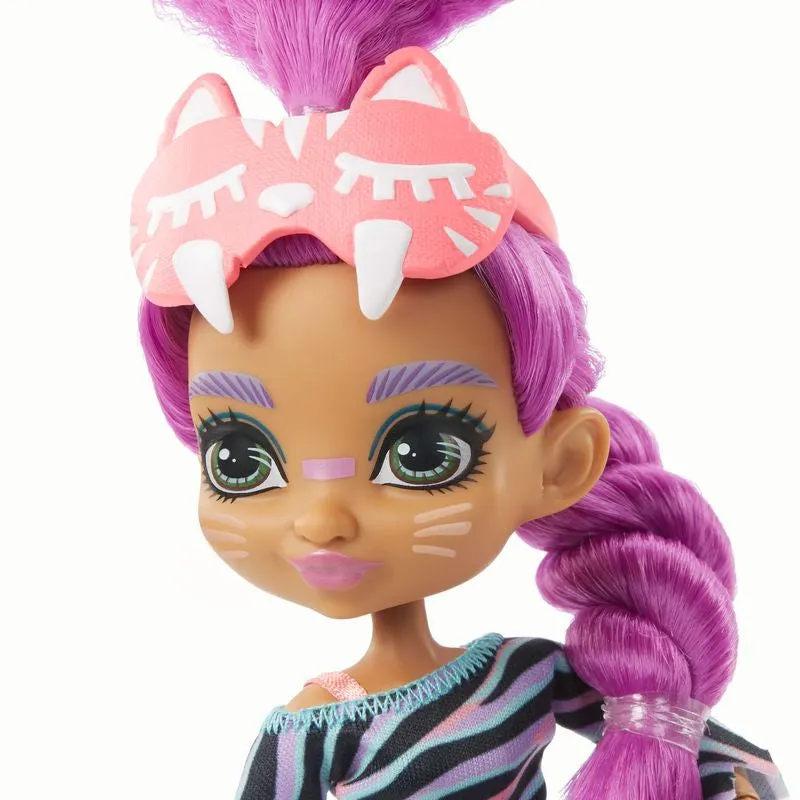 Cave Club Cavetastic Sleepover Doll Roaralai