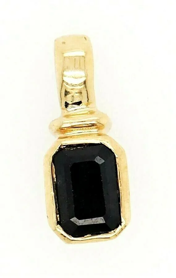 Sapphire & 9ct Yellow Gold Pendant - Fine Jewellery