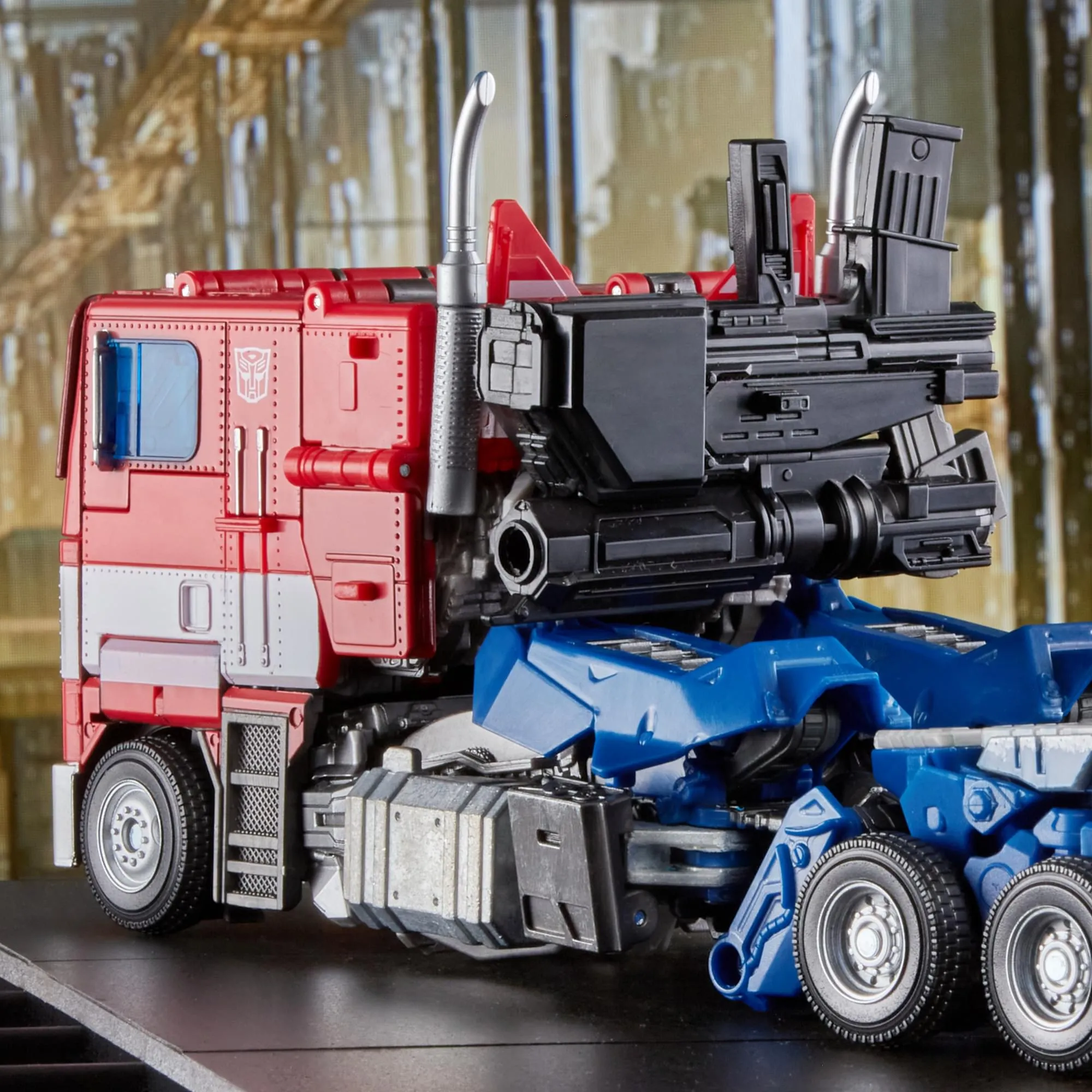 Transformers Movie Masterpiece Series MPM-12 Optimus Prime Figure