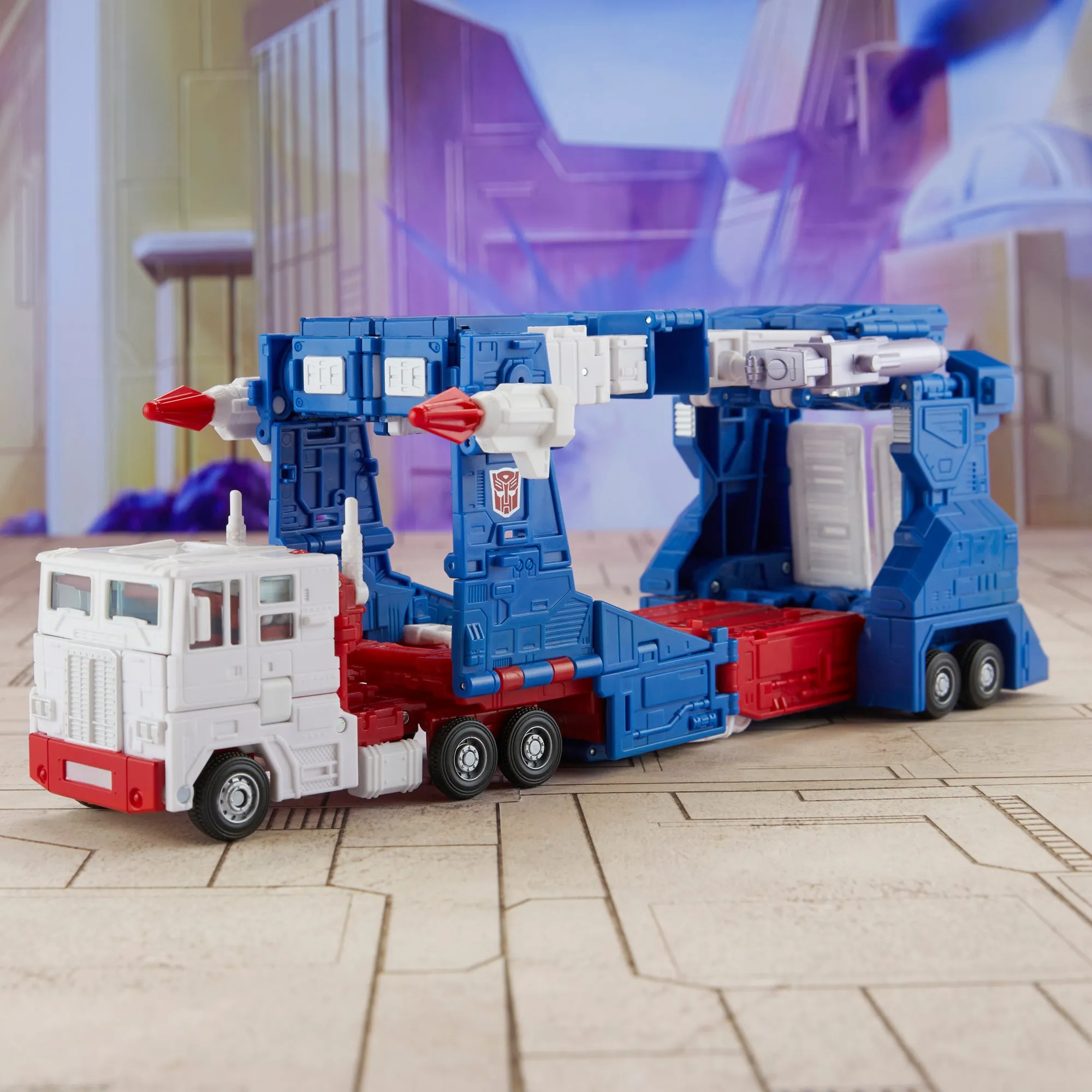 Transformers Studio Series 86-21 Commander Ultra Magnus